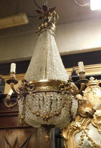 lamp216 - Kronleuchter mit Kristallen, 19. Jh., ca. 80 cm Umfang x 100 cm H